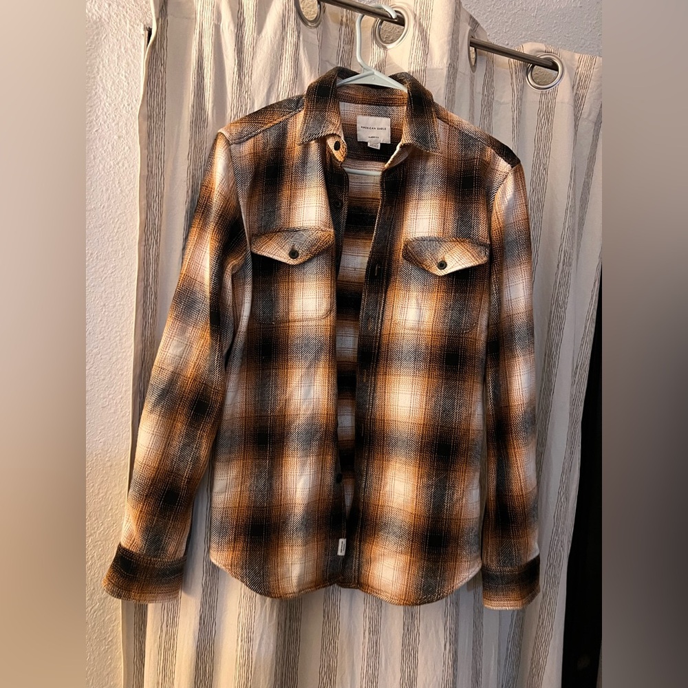 American Eagle Outfitters Tan and Black Checkered Shirt